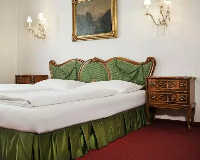 تختخواب و صبحانه Pension Suzanne