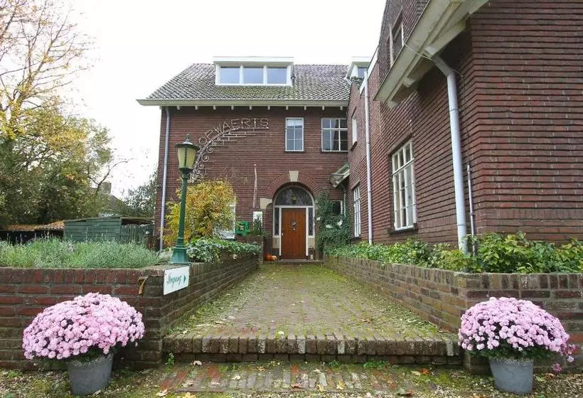 住宿加早餐  Bergopwaerts