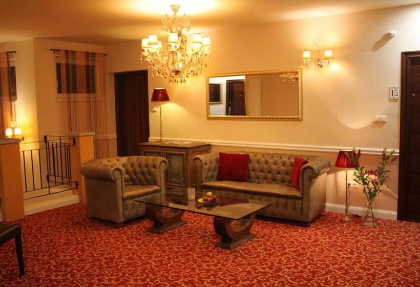 Отель Al Faro Lodge Am See