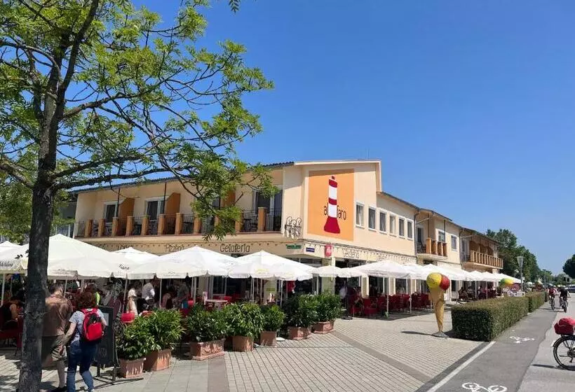 Hotelli Al Faro Lodge Am See