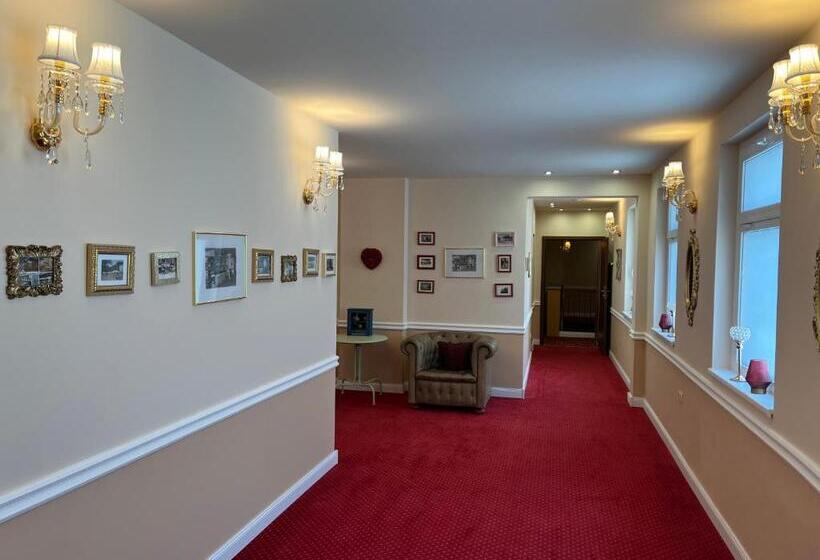 Отель Al Faro Lodge Am See