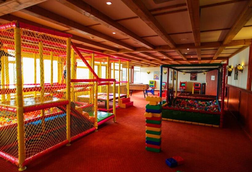 בית מלון כפרי Amicitia