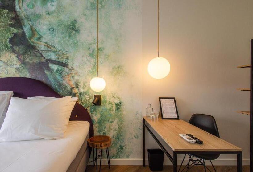 בית מלון כפרי Badhuis