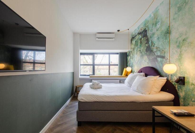 בית מלון כפרי Badhuis