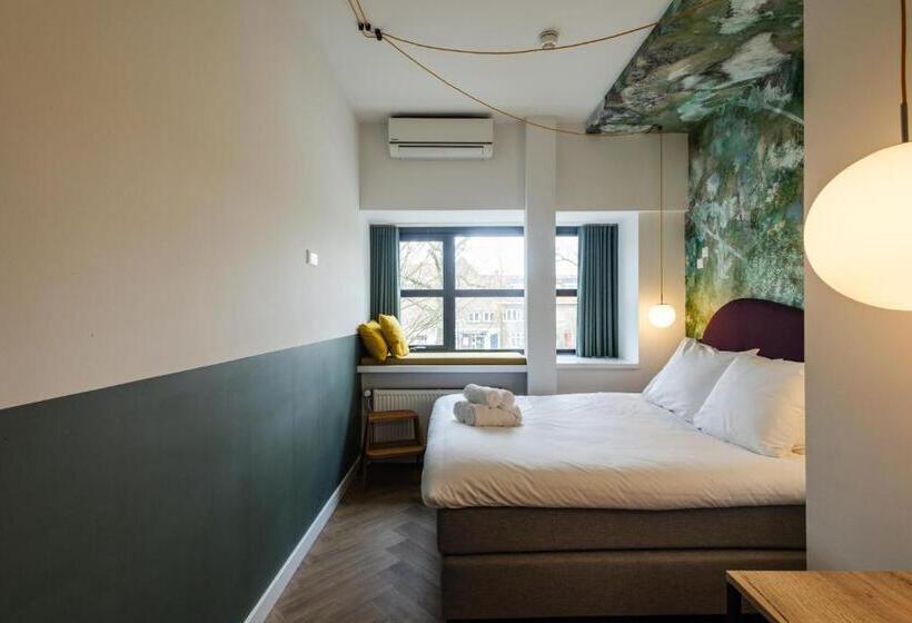 בית מלון כפרי Badhuis