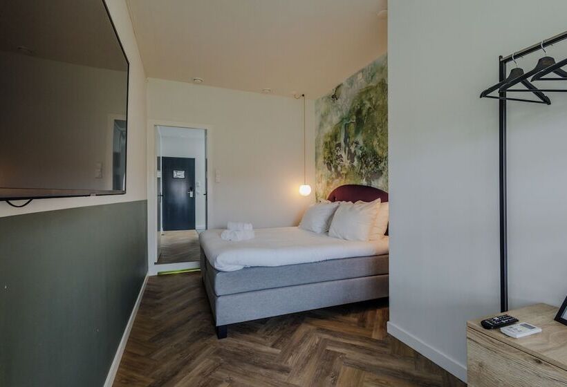 בית מלון כפרי Badhuis