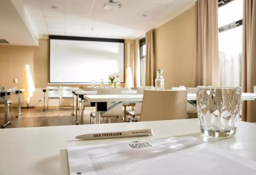 酒店 Der Freiraum