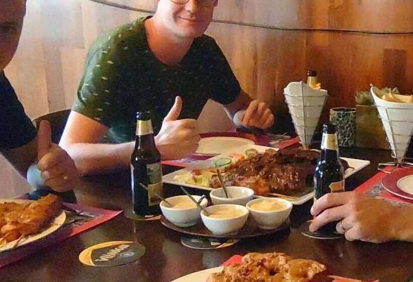 ホテル Eetcafé D Olde Heerd