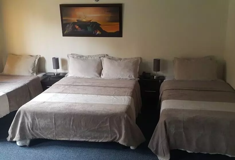 هتل Elite Del Parque Bogota