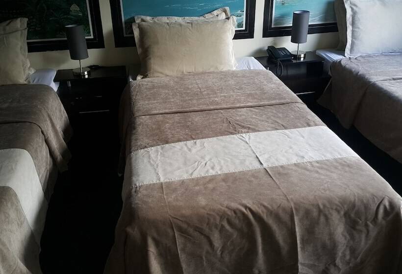 هتل Elite Del Parque Bogota