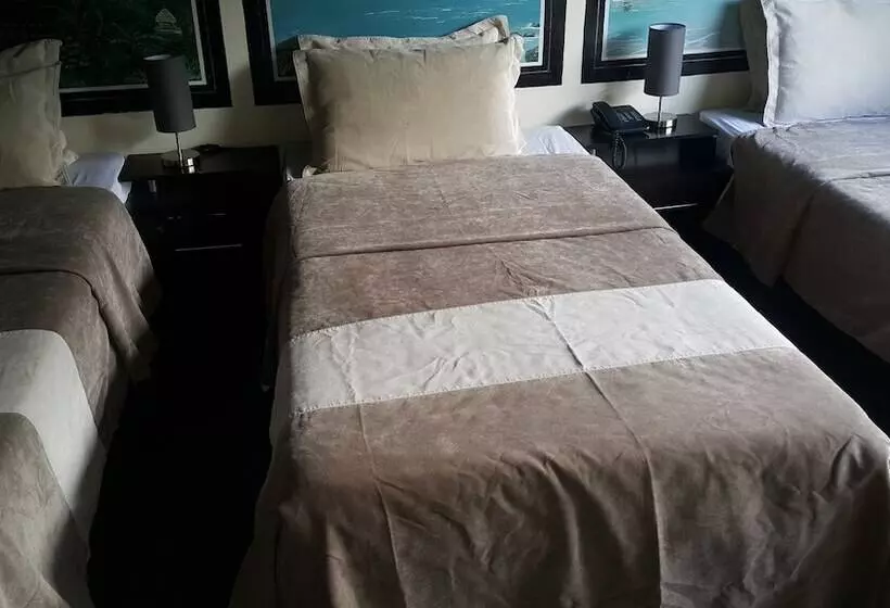 هتل Elite Del Parque Bogota