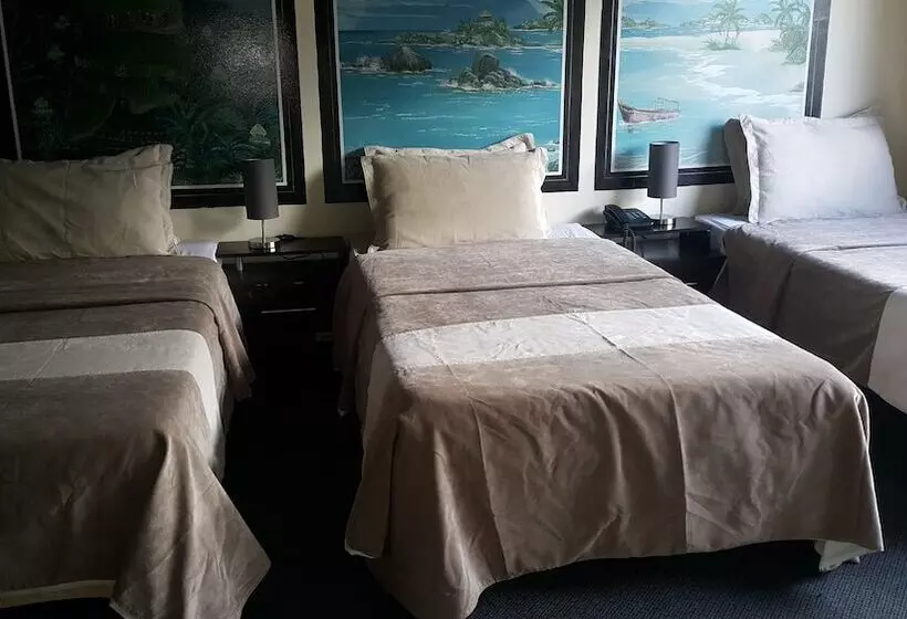 هتل Elite Del Parque Bogota