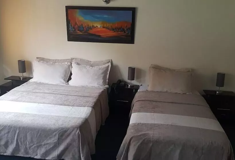 هتل Elite Del Parque Bogota