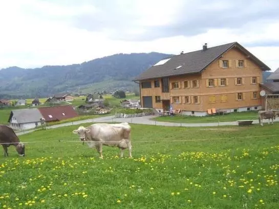 Отель Ferienhof Auf Der Heidegg