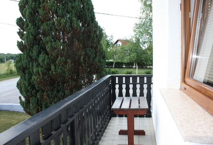 فندق House Hodak