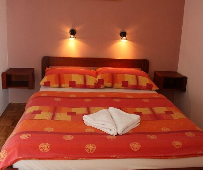 فندق House Hodak