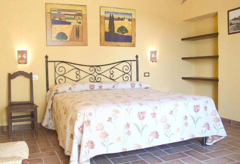 호텔 La Pulledraia Del Podere Montegrappa