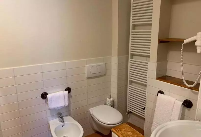 בית מלון כפרי Palazzo De  Rossi