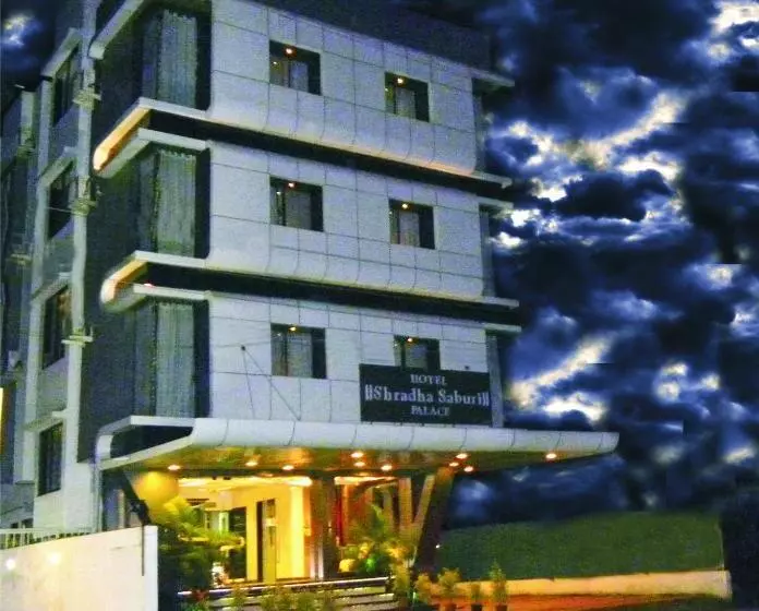 Hotelli Shradha Saburi Palace
