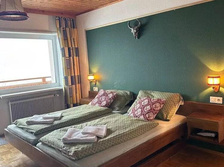 פנסיון Berggasthof Hochlitten