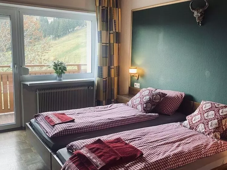 פנסיון Berggasthof Hochlitten