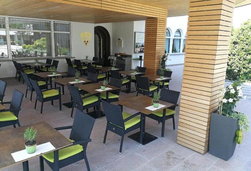 ペンション Die Linde