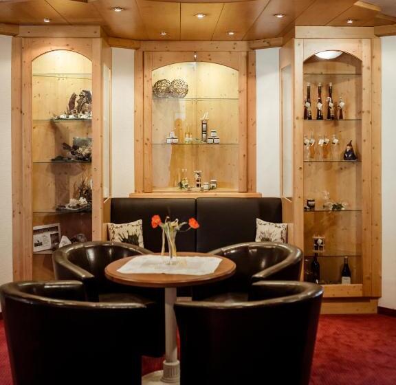 ペンション Die Linde