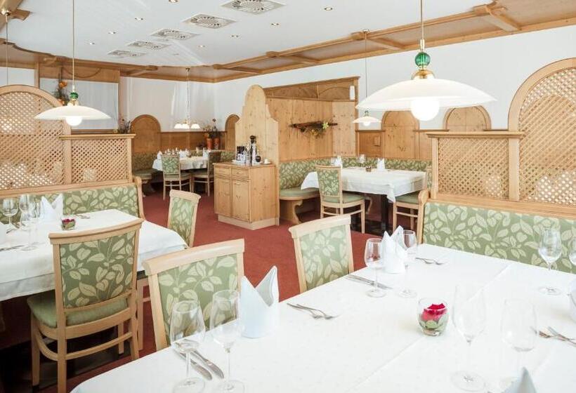 ペンション Die Linde