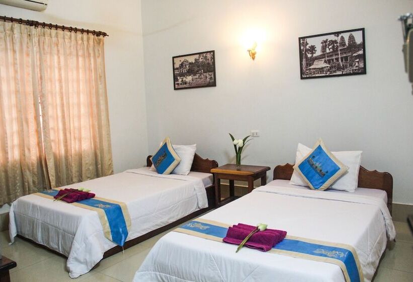 پانسیون Tropical Breeze