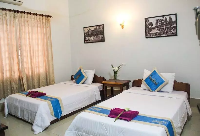 پانسیون Tropical Breeze