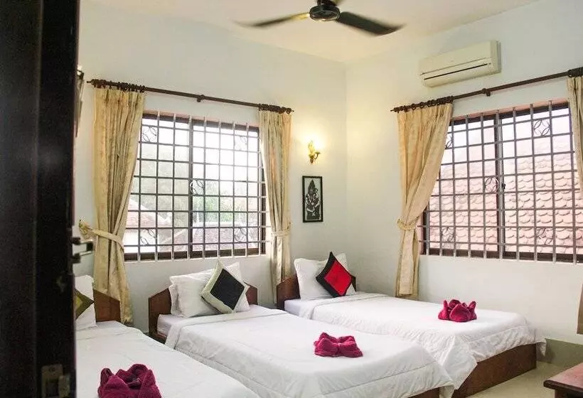 پانسیون Tropical Breeze