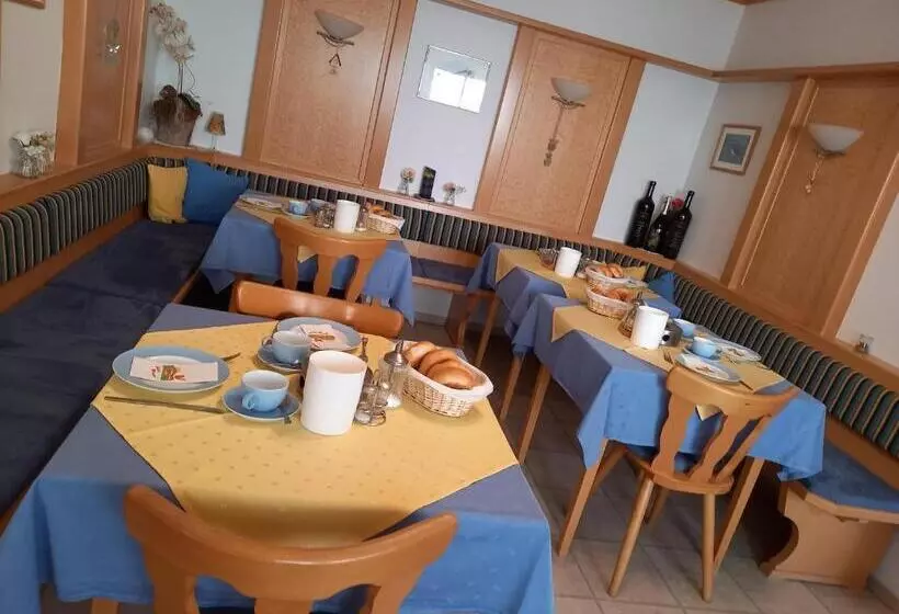 Pansiyon Weingut Gastehaus Palkowitsch