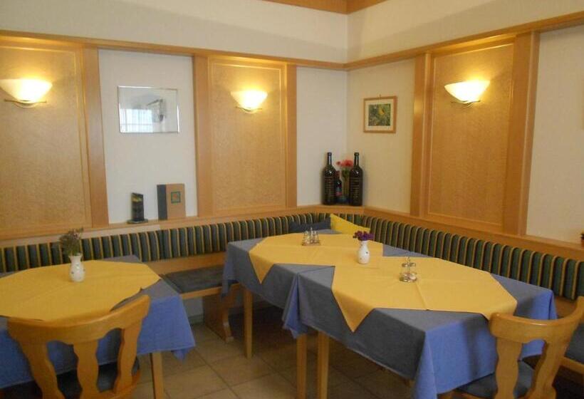 펜션 Weingut Gastehaus Palkowitsch