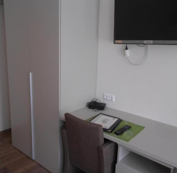 펜션 Weingut Gastehaus Palkowitsch