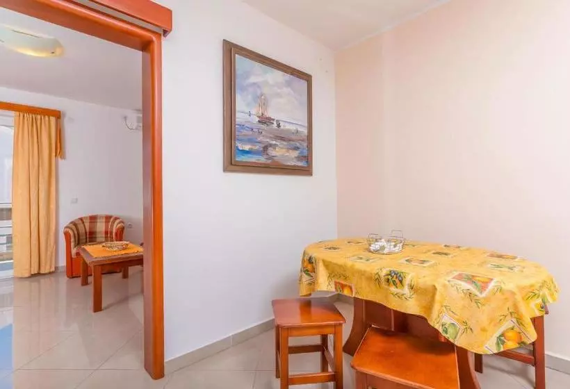 Rosic Apartments Tivat