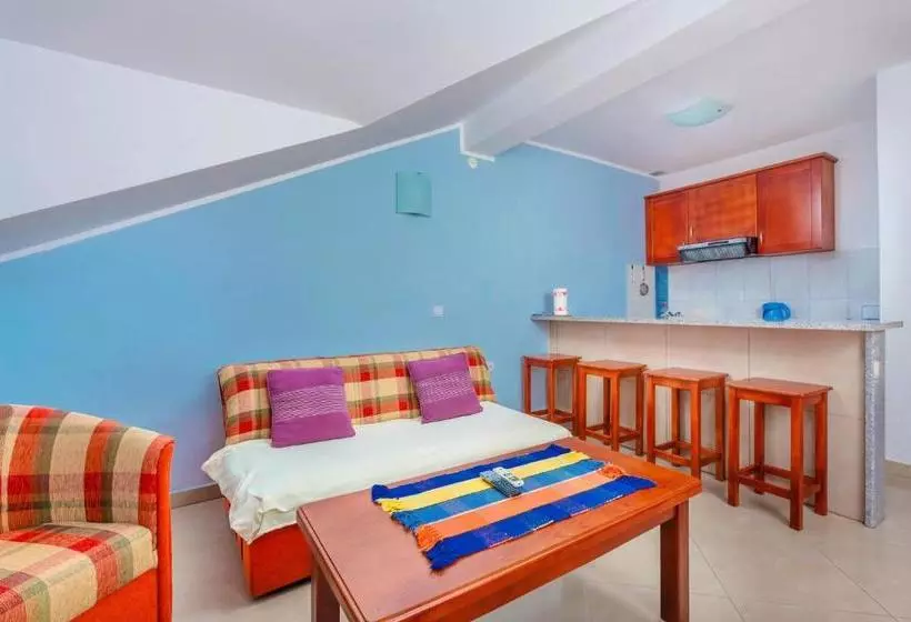 Rosic Apartments Tivat