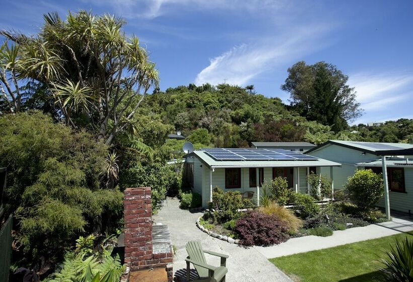 The Station House Motel