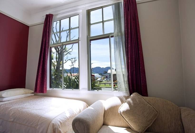 The Station House Motel