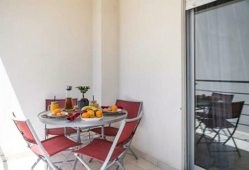 Apartamento Luminoso Próximo Da Praia E Da Marina