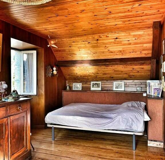 Maison De Village Avec Terrasse Et Jardin Saint Urcize