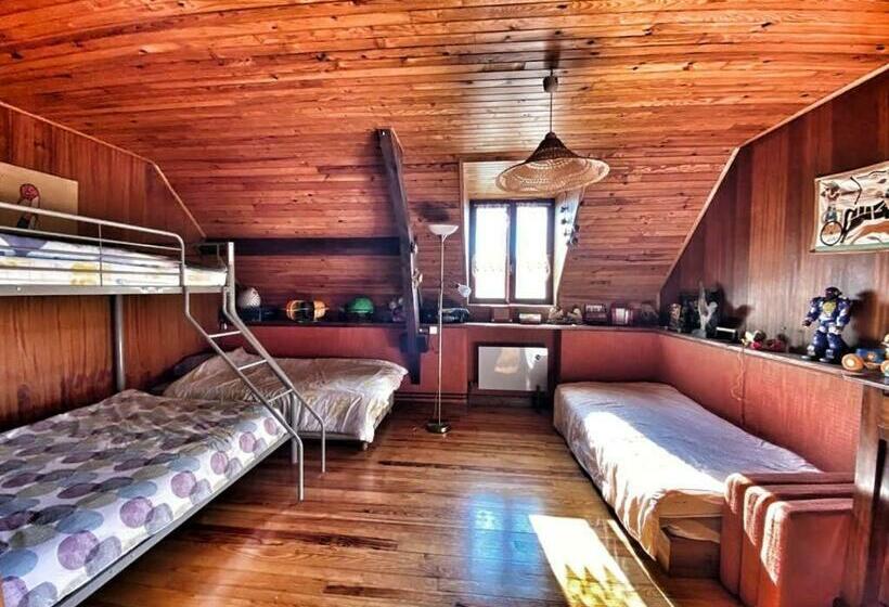 Maison De Village Avec Terrasse Et Jardin Saint Urcize