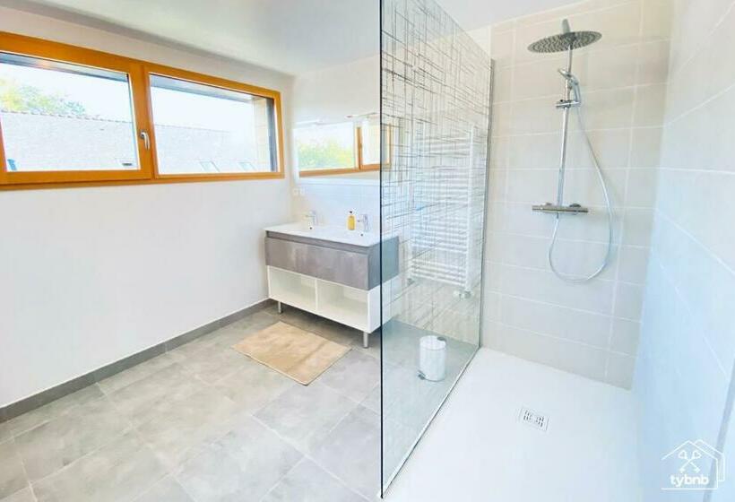 Ty Maneguy Maison Neuve Et Confortable