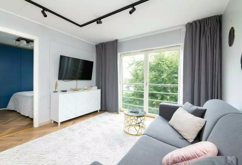 Central Rosi Art Deco Apartment With Parking