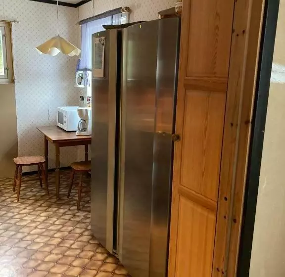 Halsfjord Cabin