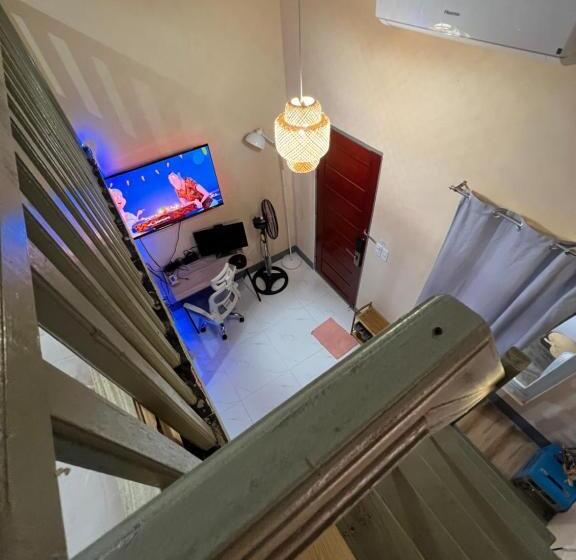 Loft Baler With Kitchen & Ideal For Work From Home Setup