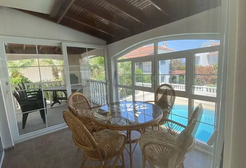 Perfect Quiet And Peaceful Villa