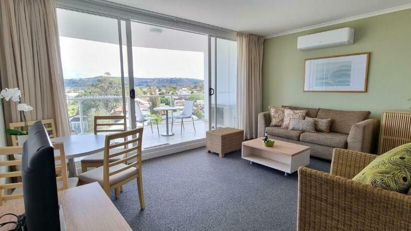 @sea   Ettalong Beach