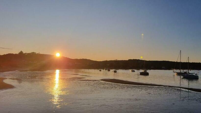 @sea   Ettalong Beach