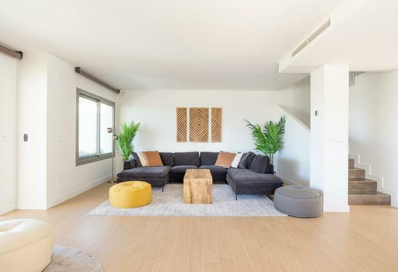 Villa Nature Hills/close Beach&city Life