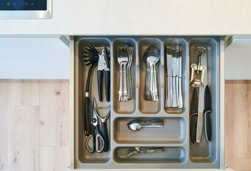 Design Apartment Mit Kostenfreiem Garagen Parkplatz Im Zentrum